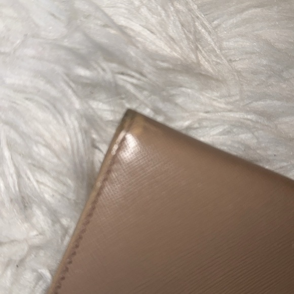 Prada Logo Plaque Saffiano Leather wallet GUC - Picture 13 of 13